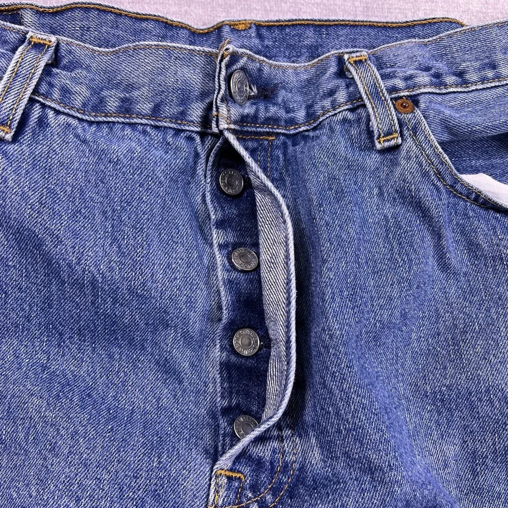 Levis 501 Original Straight Leg Mid Rise Button Fly Jeans Mens 36x29 Blue Denim